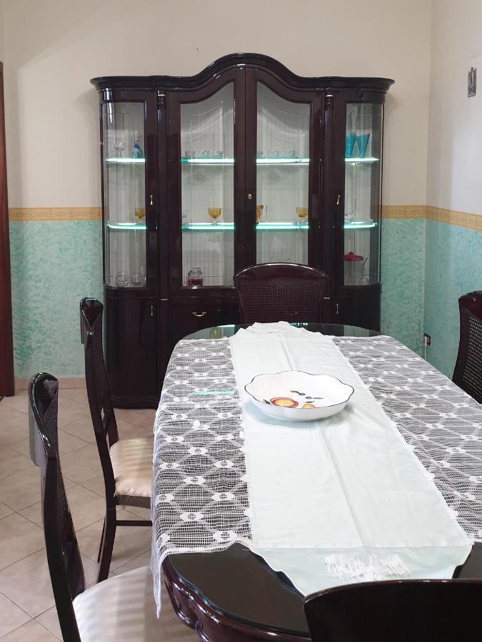 Appartement Fmr Oplonti Plinio Beb à Torre Annunziata Extérieur photo