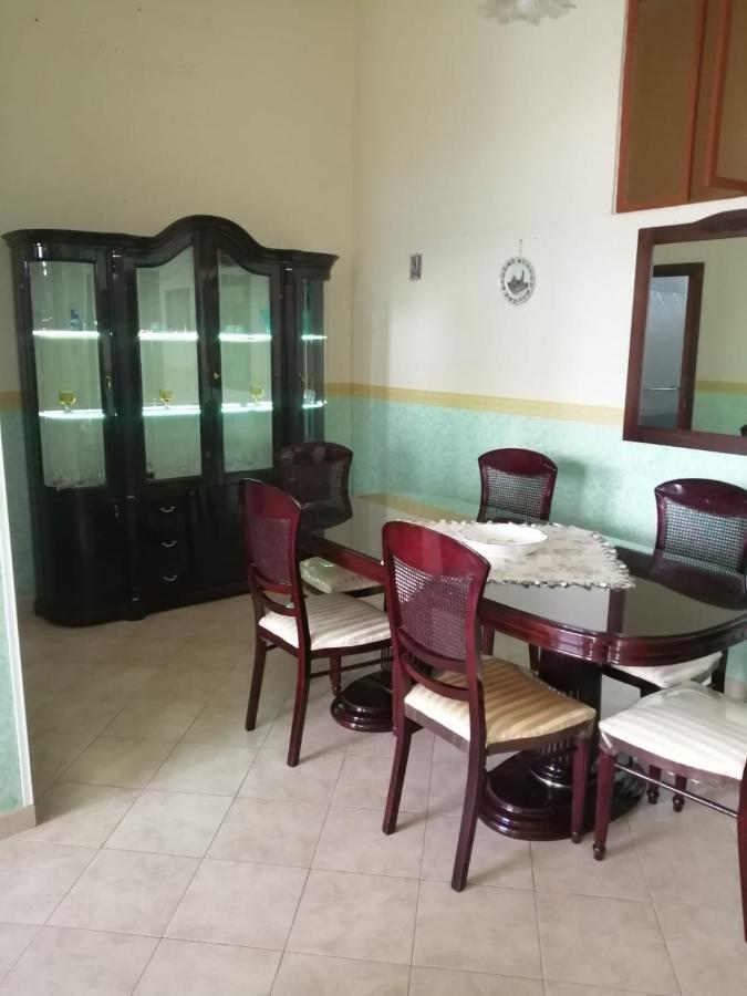 Appartement Fmr Oplonti Plinio Beb à Torre Annunziata Extérieur photo